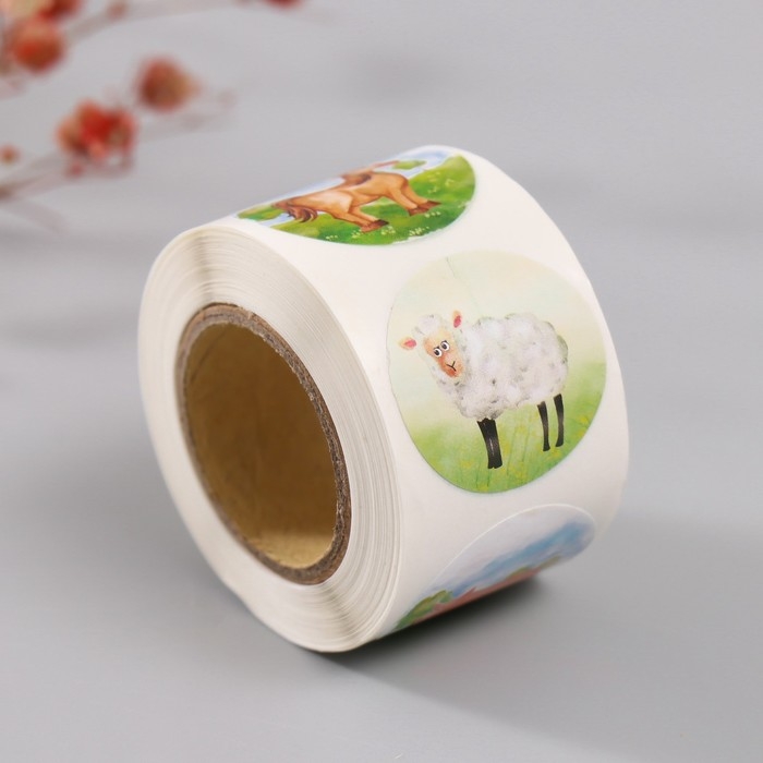 Наклейка бумага Наклейка бумага "Животные в деревне" d=2,5 см 252 шт в рулоне