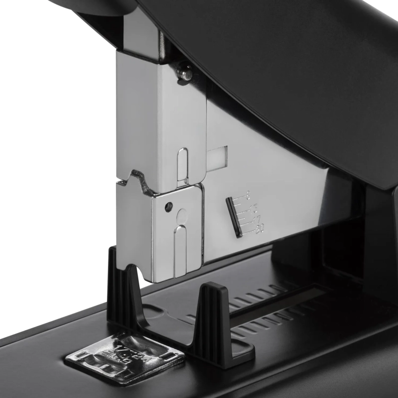 Степлер мощный Attache Quantum 23/6-23/24 до 200 листов, черный