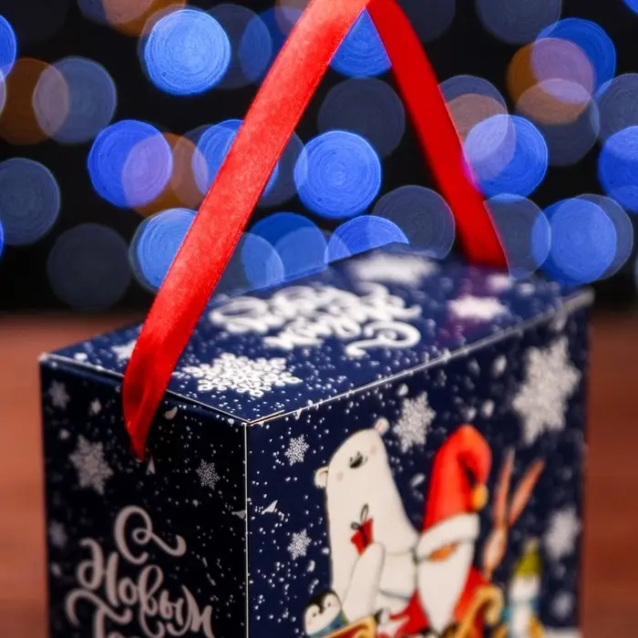 Подарочная коробка «Новогоднее путешествие», 11×6×11 см