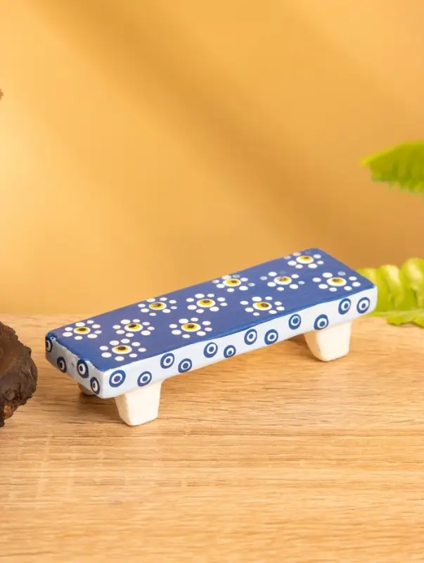 Сувенир «Столик с ромашками», 10×2×3 см, дерево, голубой