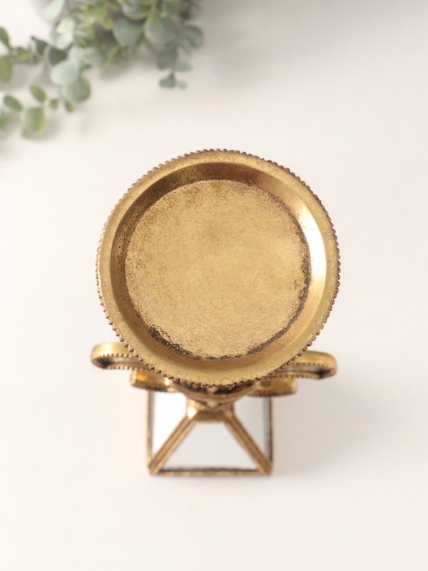 Подсвечник полистоун на 1 свечу Подсвечник полистоун на 1 свечу "Зеркальная геральдическая лилия" 14х11х38,5 см