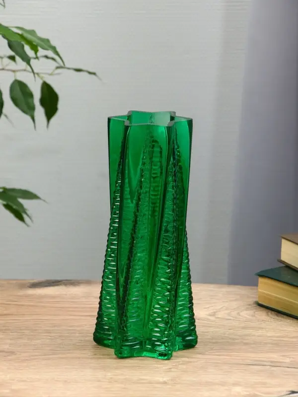 Ваза стекло настольная  Ваза стекло настольная "Флоранс" 25х11х9 см, зелёный