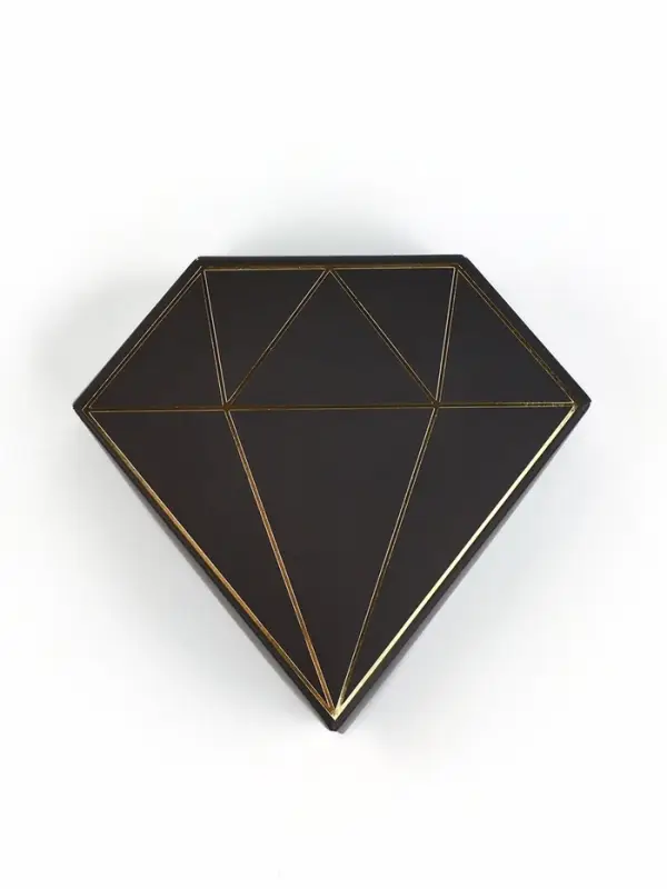 Коробка подарочная под бижутерию «Чёрная, тиснение», 10 х 9 х 3.5 см Коробка подарочная под бижутерию «Чёрная, тиснение», 10 х 9 х 3.5 см