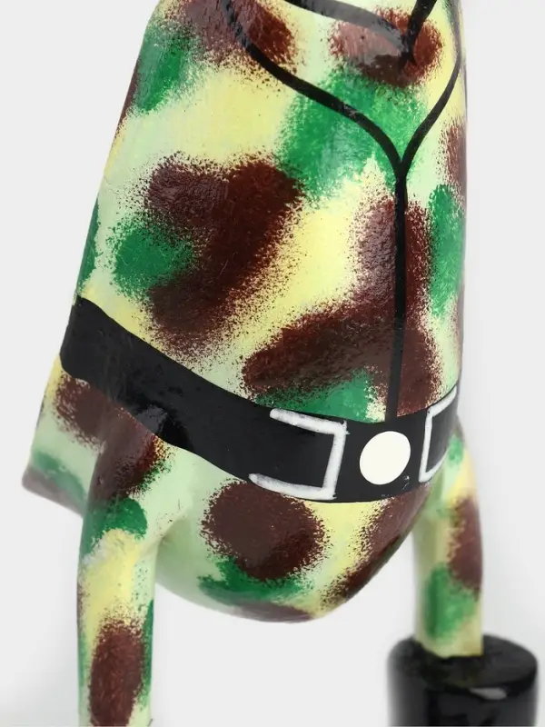 Сувенир &laquo;Утка-армеец&raquo;, 27 см, дерево