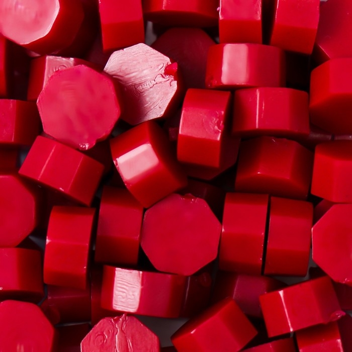 Сургуч в гранулах в коробочке Сургуч в гранулах в коробочке "Восьмигранник" вишневый 25 гр 2х5,5х5,5 см