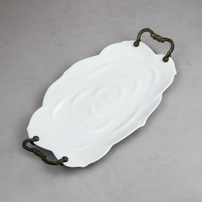 Блюдо «Розы», большое, фарфор, Иран Блюдо «Розы», большое, фарфор, Иран