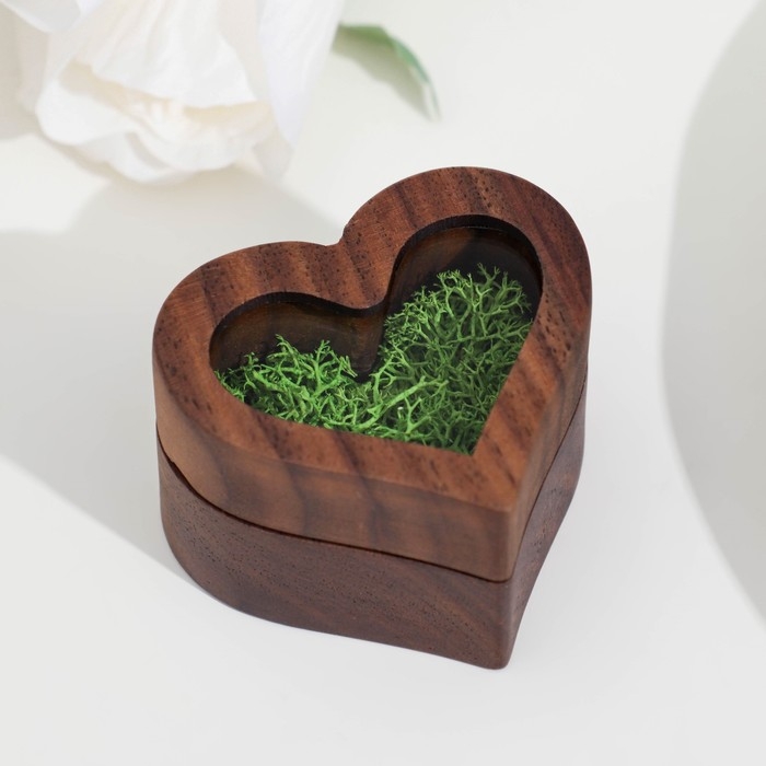 Шкатулка для колец Шкатулка для колец "Сердце", зеленая подушка, темное дерево