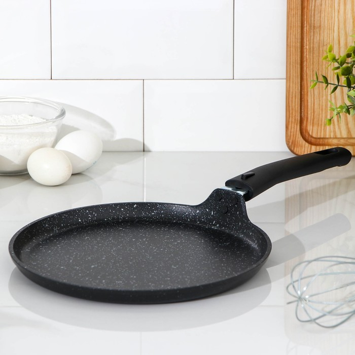 Сковорода блинная, d=24 см, пластиковая ручка, антипригарное покрытие, цвет тёмный мрамор Сковорода блинная, d=24 см, пластиковая ручка, антипригарное покрытие, цвет тёмный мрамор