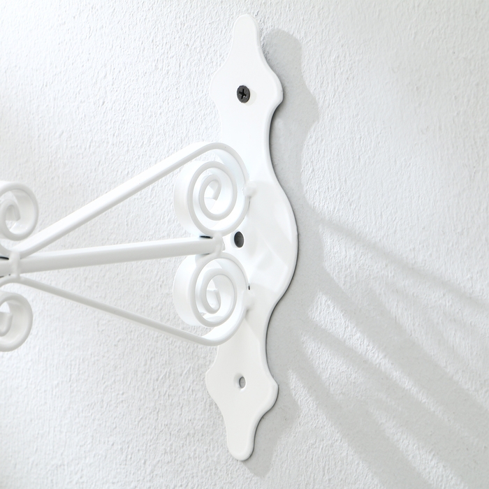Кронштейн для кашпо кованый, 25 см, металл, белый Кронштейн для кашпо кованый, 25 см, металл, белый