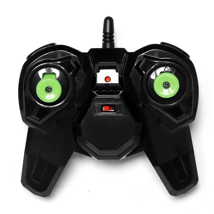 Машина радиоуправляемая «Перевертыш - Трансформер», работает от аккумулятора, цвет зелёный Машина радиоуправляемая «Перевертыш - Трансформер», работает от аккумулятора, цвет зелёный