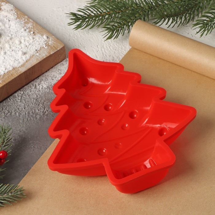Форма для выпечки новогодняя Доляна &laquo;Ёлочка с гирляндой&raquo;, силикон, 18&times;14,5&times;3,5 см, цвет красный