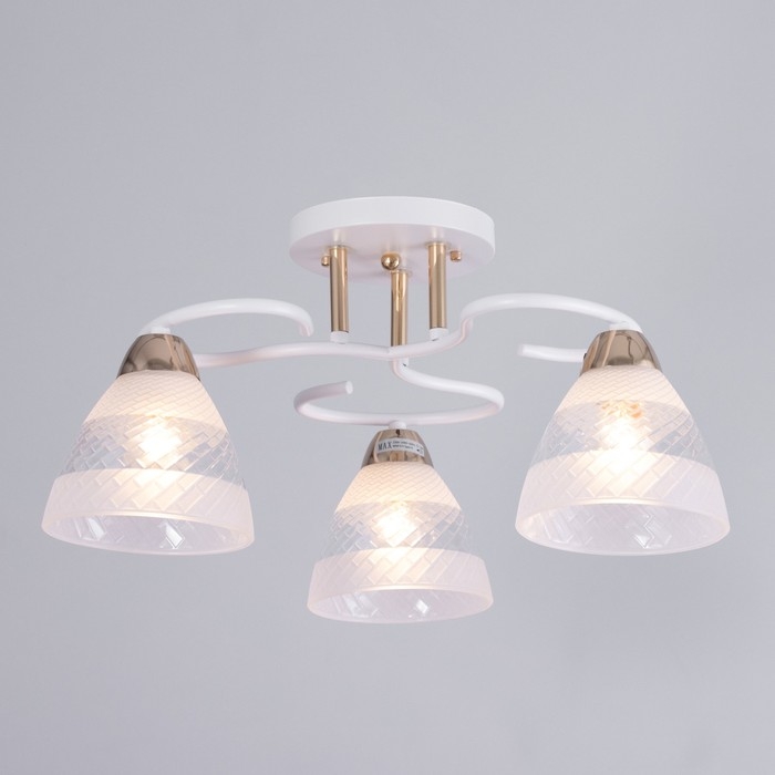 Люстра Люстра "Линда" 3х60Вт Е27 Белый, золото 47х47х23см