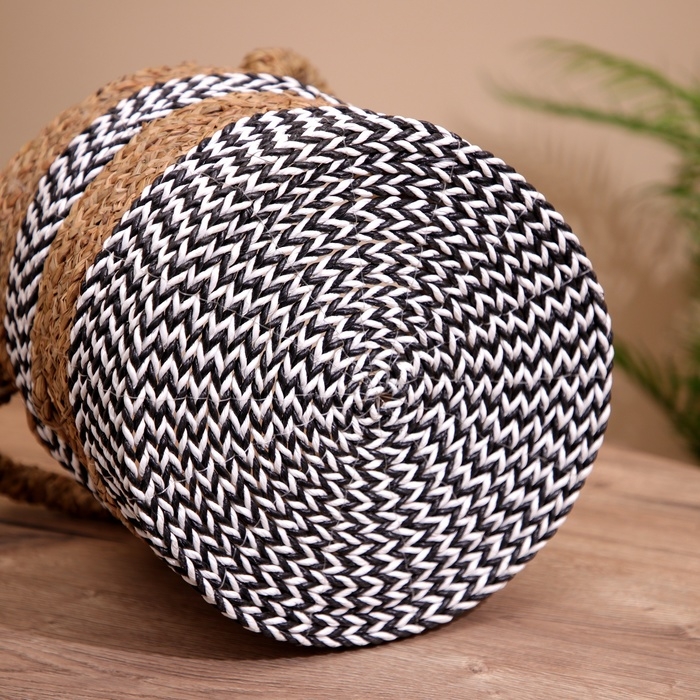 Корзина плетёная 27х27х35 см Корзина плетёная 27х27х35 см