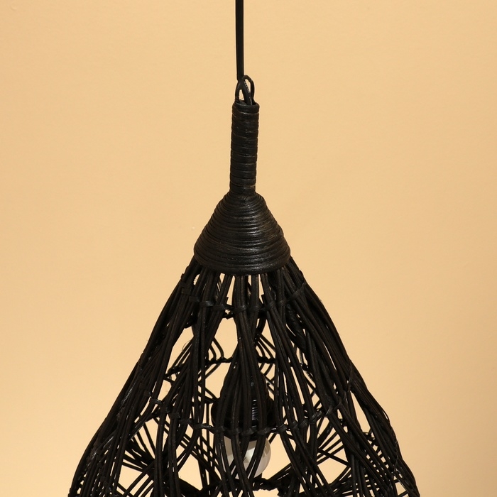 Светильник потолочный из ротанга Светильник потолочный из ротанга "Саламет" 1х120Вт, Е27, 30х30х40 см, чёрный