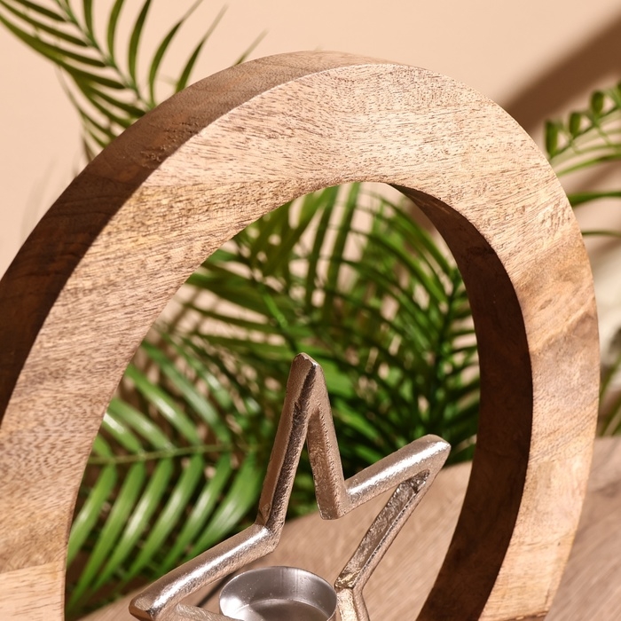 Подсвечник в деревянном кольце  Подсвечник в деревянном кольце "Звезда" 30х8х33 см