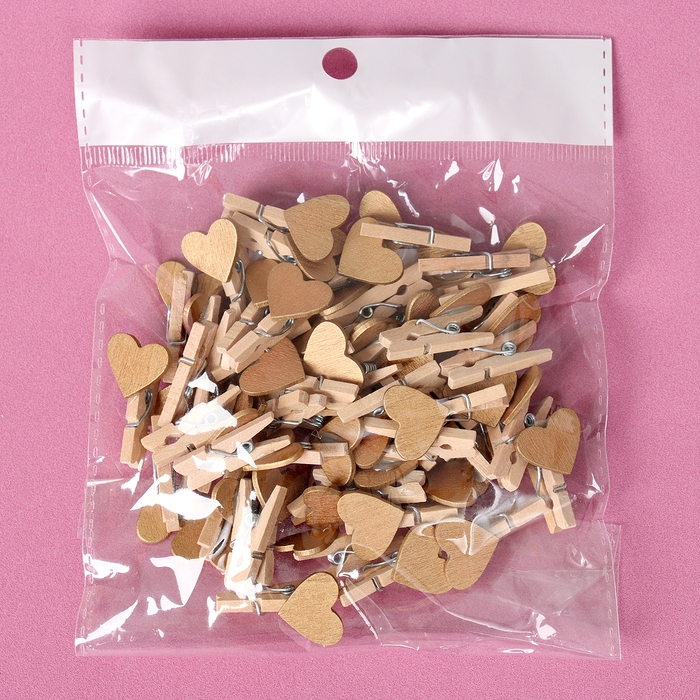 Набор декоративных прищепок «Сердечки», золотого цвета, набор 50 шт. Набор декоративных прищепок «Сердечки», золотого цвета, набор 50 шт.