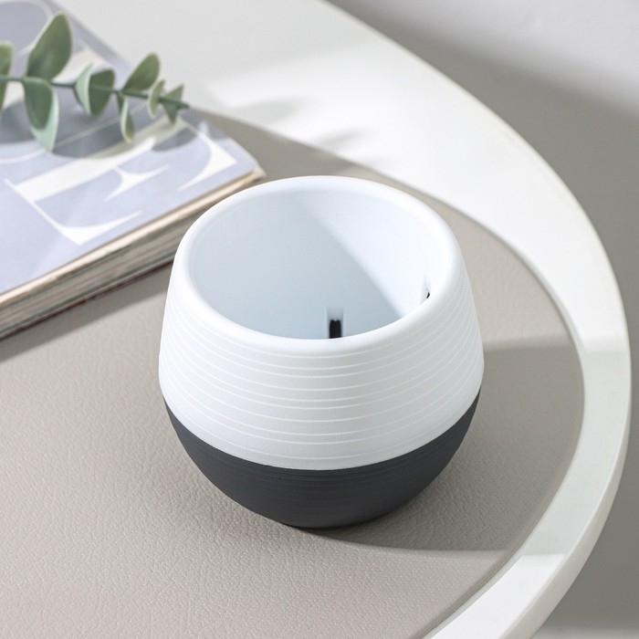 Горшок для цветов с поддоном «Япония», 125 мл, d=8 см, h=6,5 см, цвет белый-графитовый Горшок для цветов с поддоном «Япония», 125 мл, d=8 см, h=6,5 см, цвет белый-графитовый