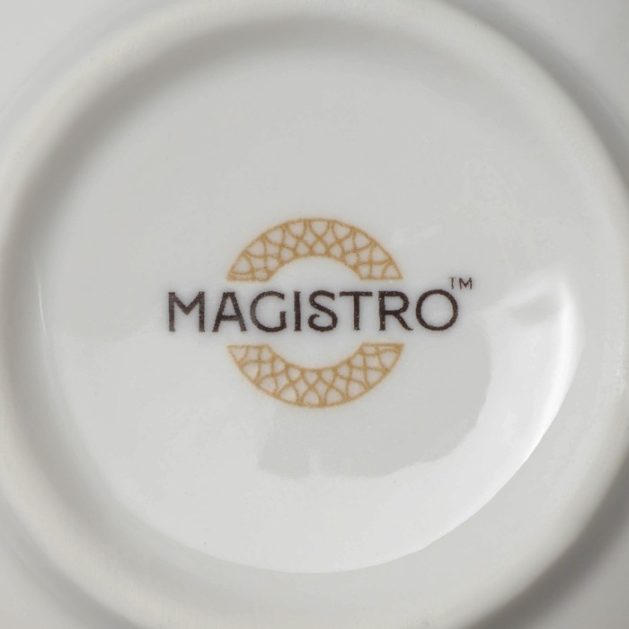 Молочник фарфоровый Magistro Kingdom, 250 мл Молочник фарфоровый Magistro Kingdom, 250 мл