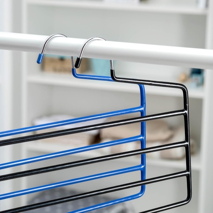 Вешалка для одежды многоуровневая Доляна, антискользящее покрытие, 35×29 см, цвет МИКС Вешалка для одежды многоуровневая Доляна, антискользящее покрытие, 35×29 см, цвет МИКС