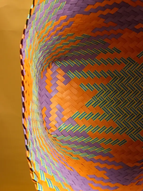 Сумка плетёная, 30×15×30 см, пластик, разноцветная