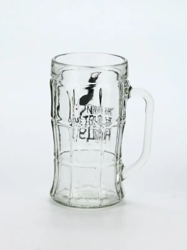 Кружка пивная стеклянная «Ныряй в пятницу», 500 мл Кружка пивная стеклянная «Ныряй в пятницу», 500 мл