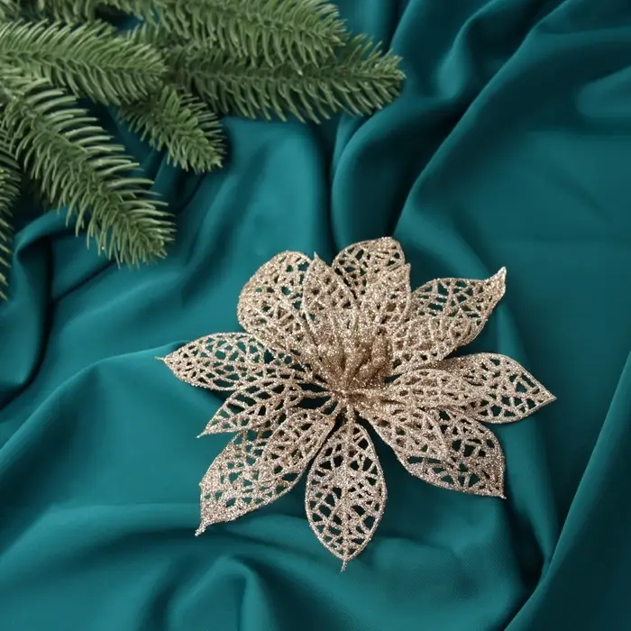 Набор ёлочных игрушек 2 шт. «Зимнее волшебство. Цветы сетка блеск» пластик, на зажимах, 13х13 см, золото