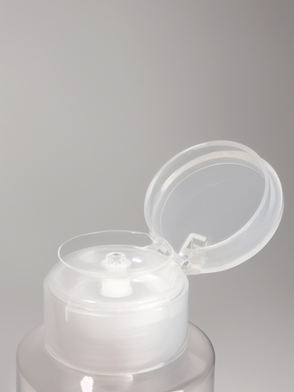 Баночка с помпой д/жидкости 180мл 10,4*5,7*5,7 прозрач пакет накл QF Баночка с помпой д/жидкости 180мл 10,4*5,7*5,7 прозрач пакет накл QF