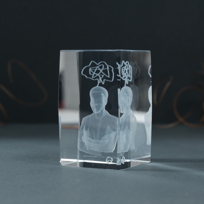 Сувенир стекло прямоугольник Сувенир стекло прямоугольник "Мыслитель" 5х5х8 см