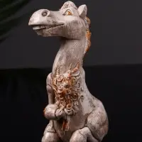 Фигурка гипс &laquo;Конь с букетом&raquo;, 11 см, бежевая