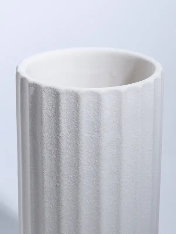 Ваза керамика настольная Ваза керамика настольная "Абиджил" линии, h=21, d=11 см, белый