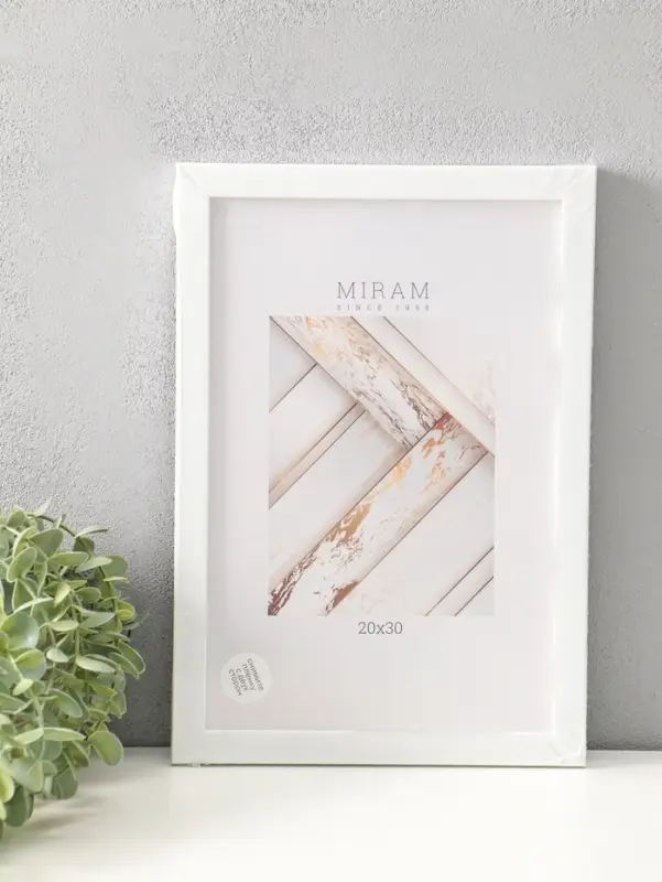 Фоторамка для фото 20&times;30 см &laquo;МИРАМ&raquo;, пластик, белый, (пластиковый экран)