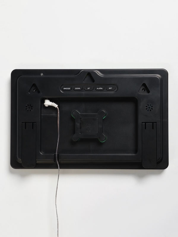 Часы настенные электронные, будильник, календарь, термометр, гигрометр, 15.8 х 3 х 24.8 см   1074710 Часы настенные электронные, будильник, календарь, термометр, гигрометр, 15.8 х 3 х 24.8 см   1074710