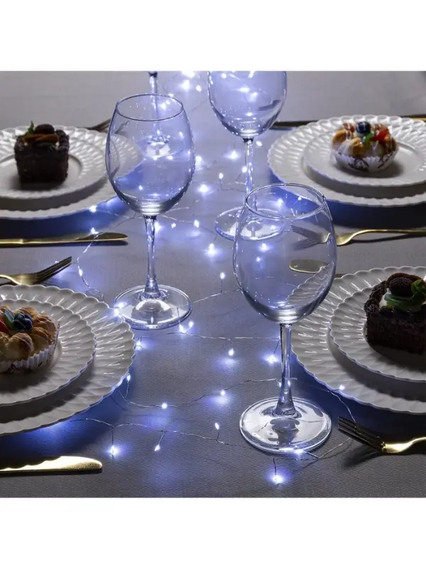 Гирлянда &laquo;Мишура&raquo; 5 м, роса, IP20, серебристая нить, 100 LED, 2 режима, от батареек АА&times;3, свечение белое