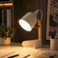 Лампа настольная RISALUX &laquo;Престиж&raquo;, 40 Вт, Е27, белая, 13&times;12&times;24 см