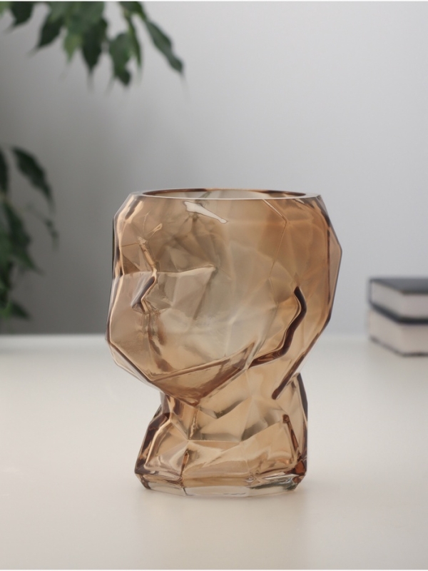 Ваза стекло настольная  Ваза стекло настольная "Бетти" h-16х13 см, коричневый