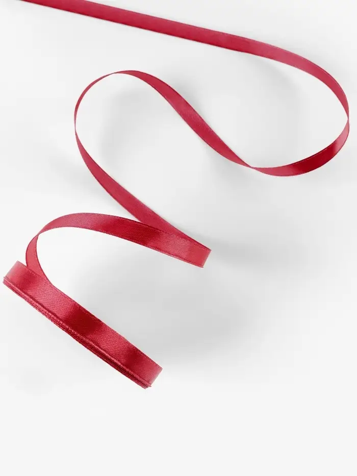Лента атласная, 10 мм, 23&plusmn;1 м, красная №33