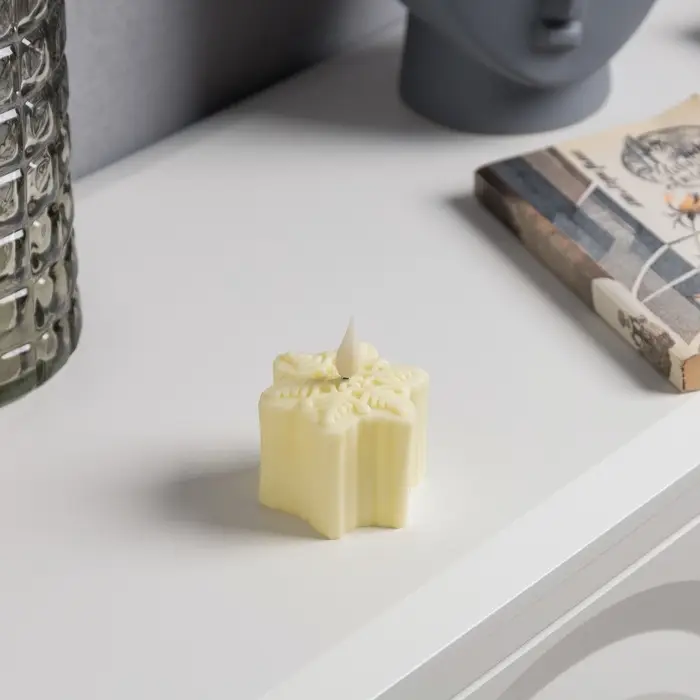 Светодиодная фигура &laquo;Снежинка&raquo; 7&times;8.5&times;8 см, пластик, от батареек AG13&times;3, свечение тёплое белое