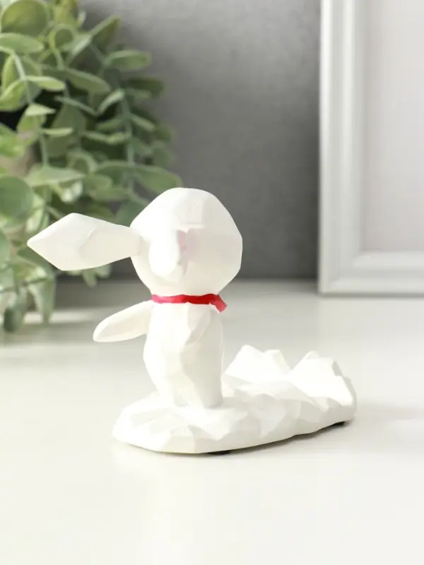 Сувенир полистоун подставка для телефона Сувенир полистоун подставка для телефона "Зайка с шейным красным платком" 6,5х9х8,5 см