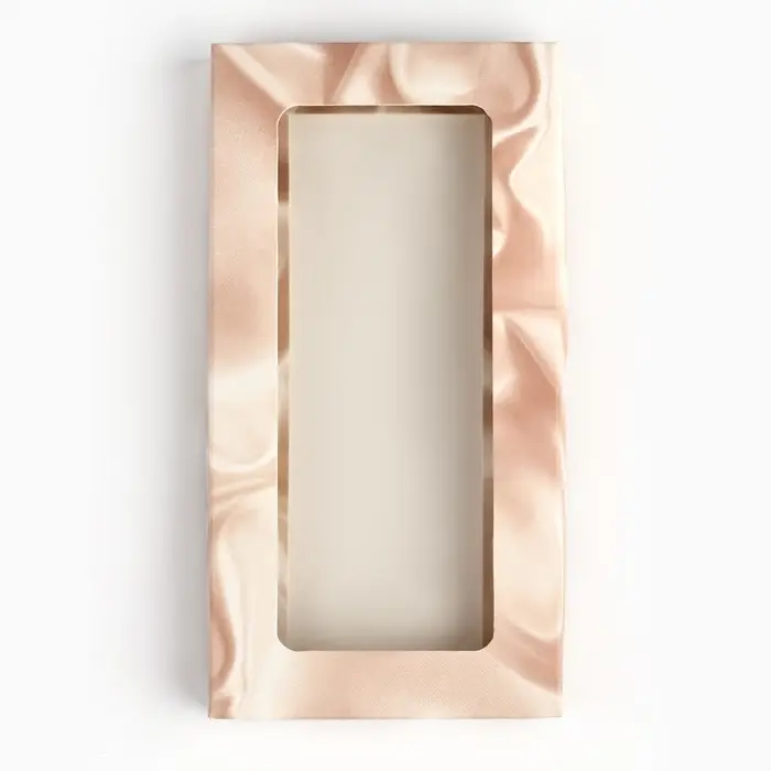 Коробка для шоколада «Шёлк», с окном, 16.4 х 8.4 х 1.7 см Коробка для шоколада «Шёлк», с окном, 16.4 х 8.4 х 1.7 см