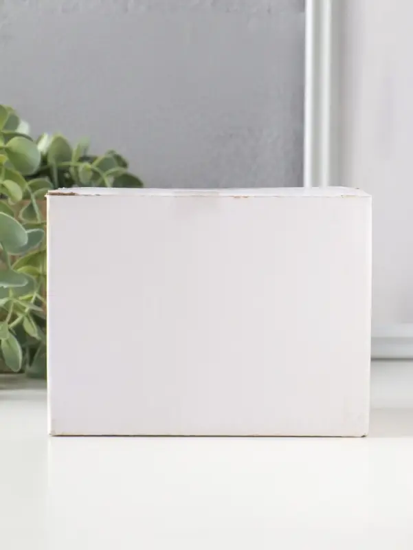 Сувенир полистоун "Зайчик и курочка танцуют на полянке" 8х3,5х10 см