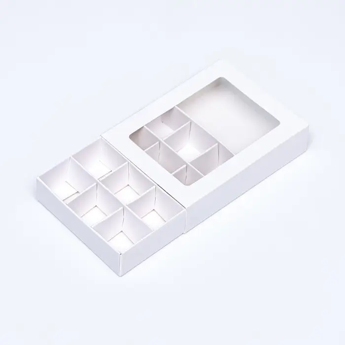 Коробка для 12 конфет, 11.5×8.7×2.5 см, Тонкие разделители, белый