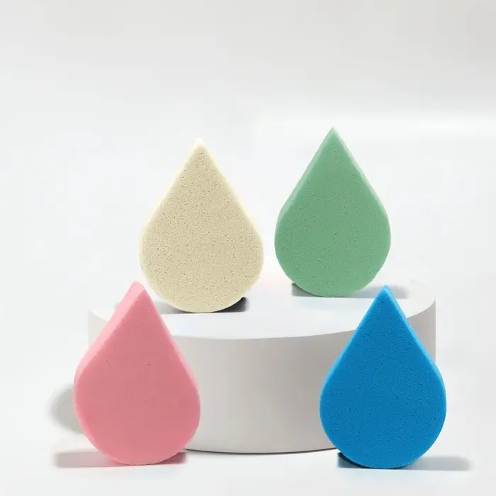 Спонж для макияжа «Плоская капля», 6×4.5 см, МИКС Спонж для макияжа «Плоская капля», 6×4.5 см, МИКС