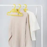 Плечики - вешалки для одежды Доляна, 28.5&times;0.4&times;14.5 см, 10 шт., детские, жёлтые