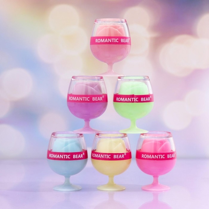 Бальзам для губ «Бокал», микс цветов и ароматов, светящийся в темноте Бальзам для губ «Бокал», микс цветов и ароматов, светящийся в темноте