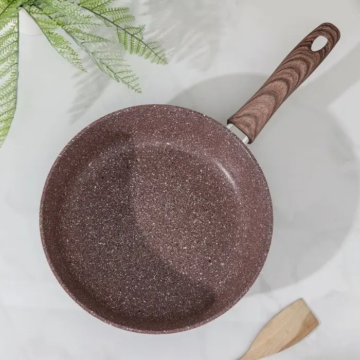 Сковорода Доляна «Брауни», d=28 см, пластиковая ручка, антипригарное покрытие, индукция Сковорода Доляна «Брауни», d=28 см, пластиковая ручка, антипригарное покрытие, индукция