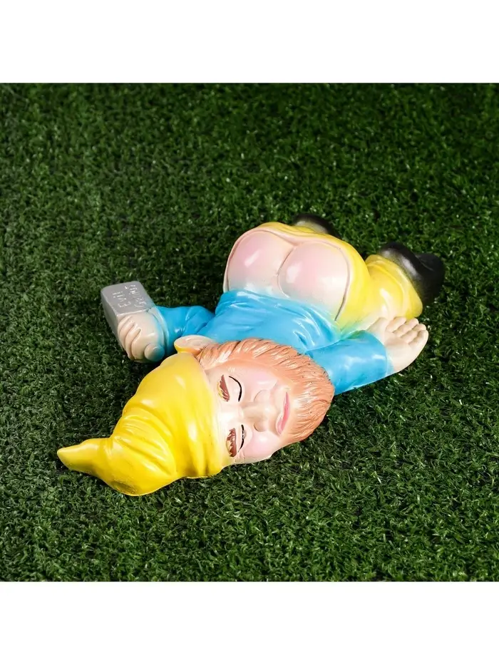Садовая фигура из гипса &laquo;Рыжий пьяный гном&raquo;, 23&times;16&times;7 см