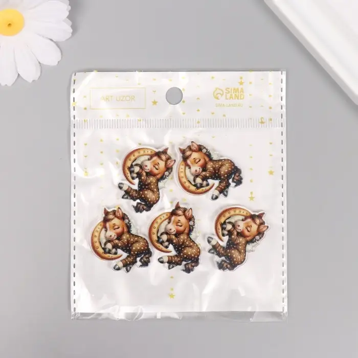 Декор для творчества акрил Декор для творчества акрил "Лошадка в пижамке сладко спит" 2,5х3,4х0,2 см