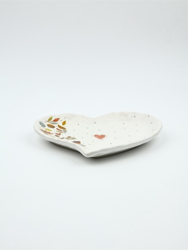 Тарелка Тарелка "Флора", 19 х 18 см