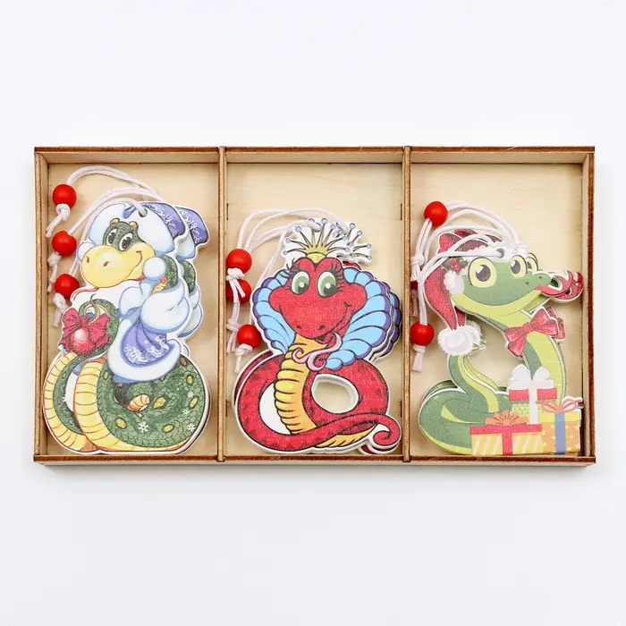 Елочные игрушки в деревянной подарочной упаковке, 9 шт.