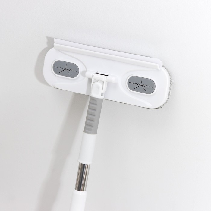 Щётка для окон Raccoon, телескопическая нержавеющая ручка 77(123) см, силиконовый сгон 22 см, велюровая насадка 22×7 см, цвет МИКС Щётка для окон Raccoon, телескопическая нержавеющая ручка 77(123) см, силиконовый сгон 22 см, велюровая насадка 22×7 см, цвет МИКС